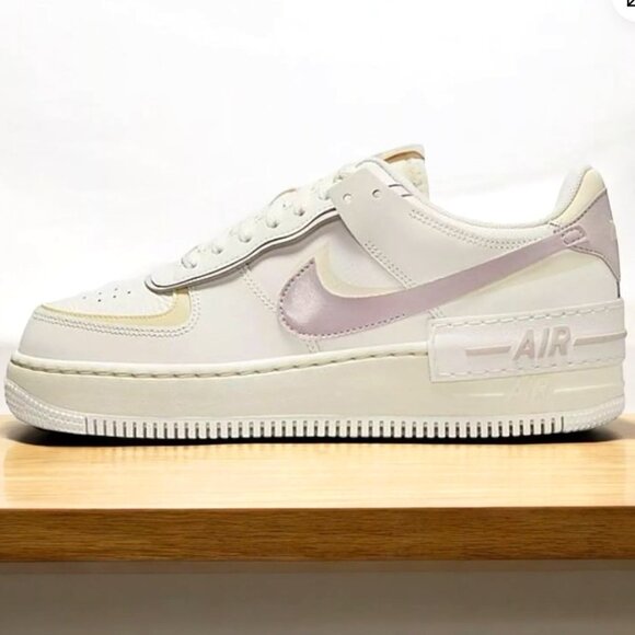 NIKE AIR FORCE 1 SHADOW CASUAL Women's Sneakers SHOES Sail Purple size 9.5 - Picture 1 of 9